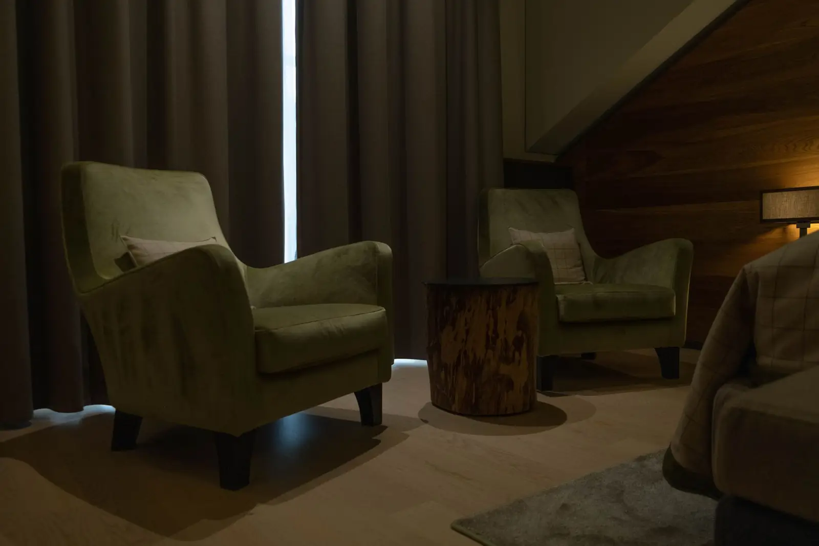 Delquessa Grand Retreat interior detail